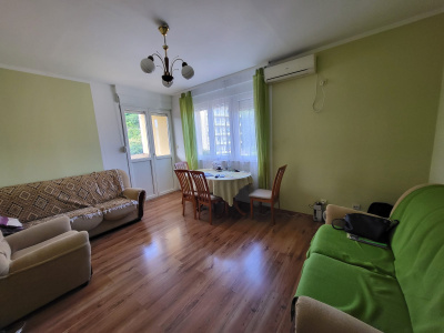 Herceg Novi'de iki yatak odalı daire